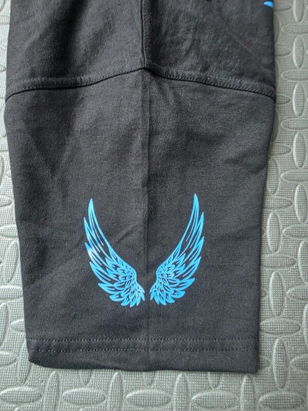 newtshirtsleeve1.333.jpg